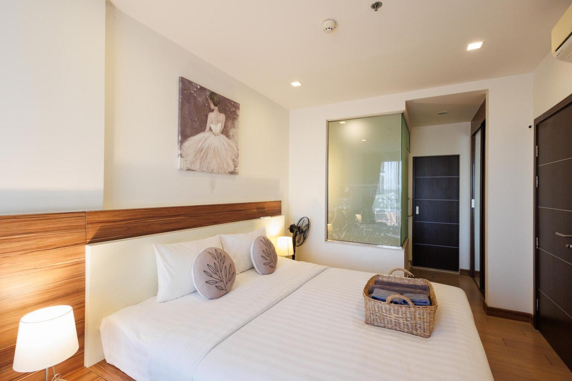 The Astra Condo City Center Chiang Mai Bagian luar foto
