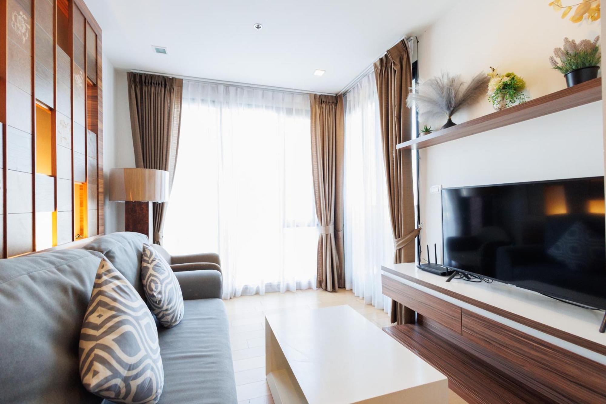 The Astra Condo City Center Chiang Mai Bagian luar foto