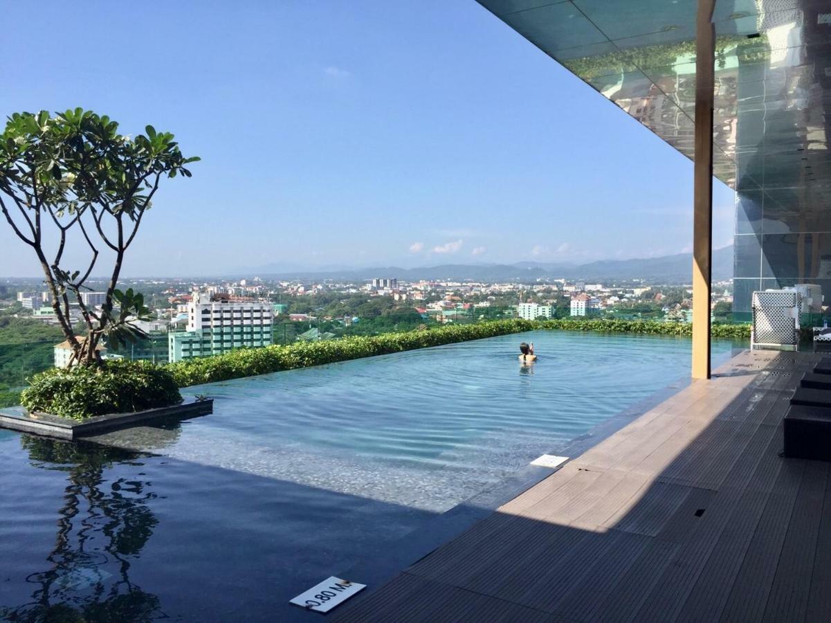 The Astra Condo City Center Chiang Mai Bagian luar foto