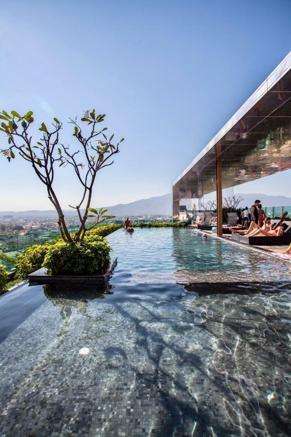 The Astra Condo City Center Chiang Mai Bagian luar foto