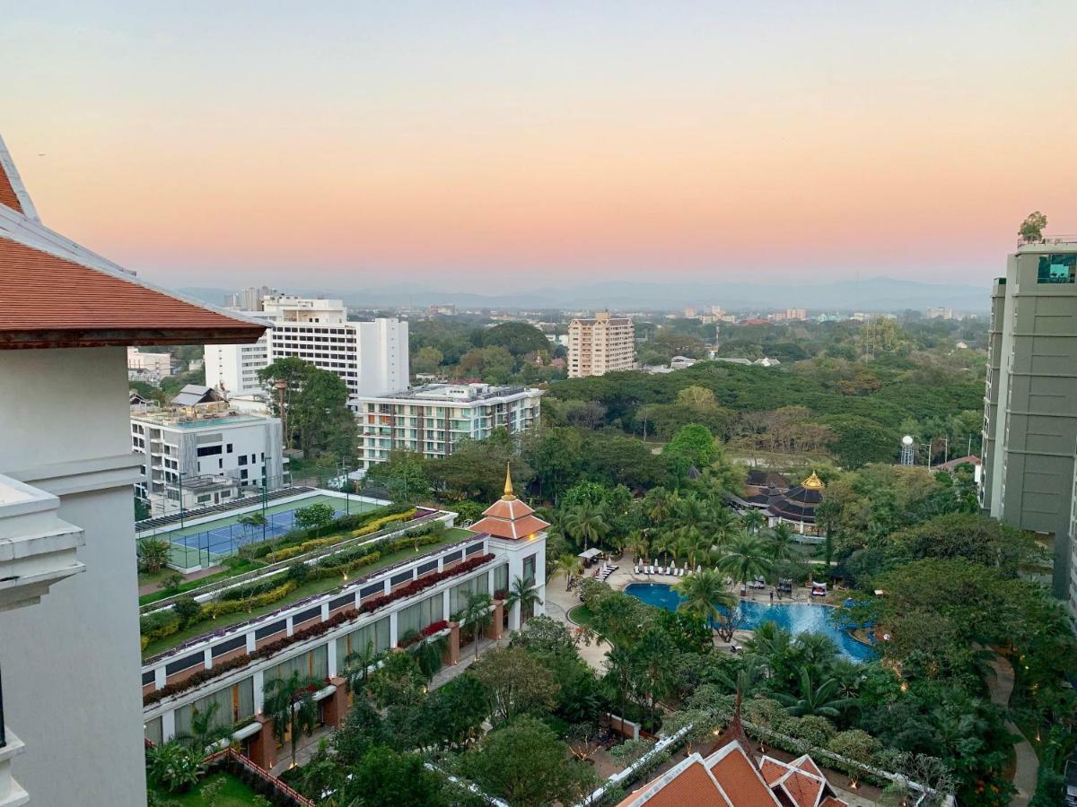 The Astra Condo City Center Chiang Mai Bagian luar foto