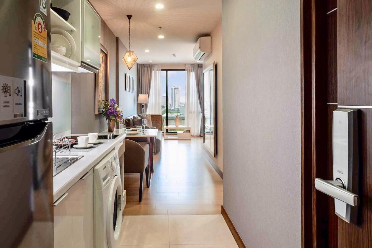 The Astra Condo City Center Chiang Mai Bagian luar foto